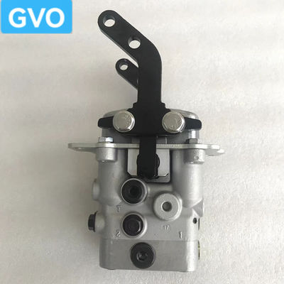 702-16-04250 7021604250 Excavator Parts Walking Foot Valve Pedal Assembly For PC120-6 PC200-6 PC210 PC240-8 PC360-6 PC360-7 PC360-8 পিসি120-6 পিসি200-6 পিসি210 পিসি240-8 পিসি360-6 পিসি360-7